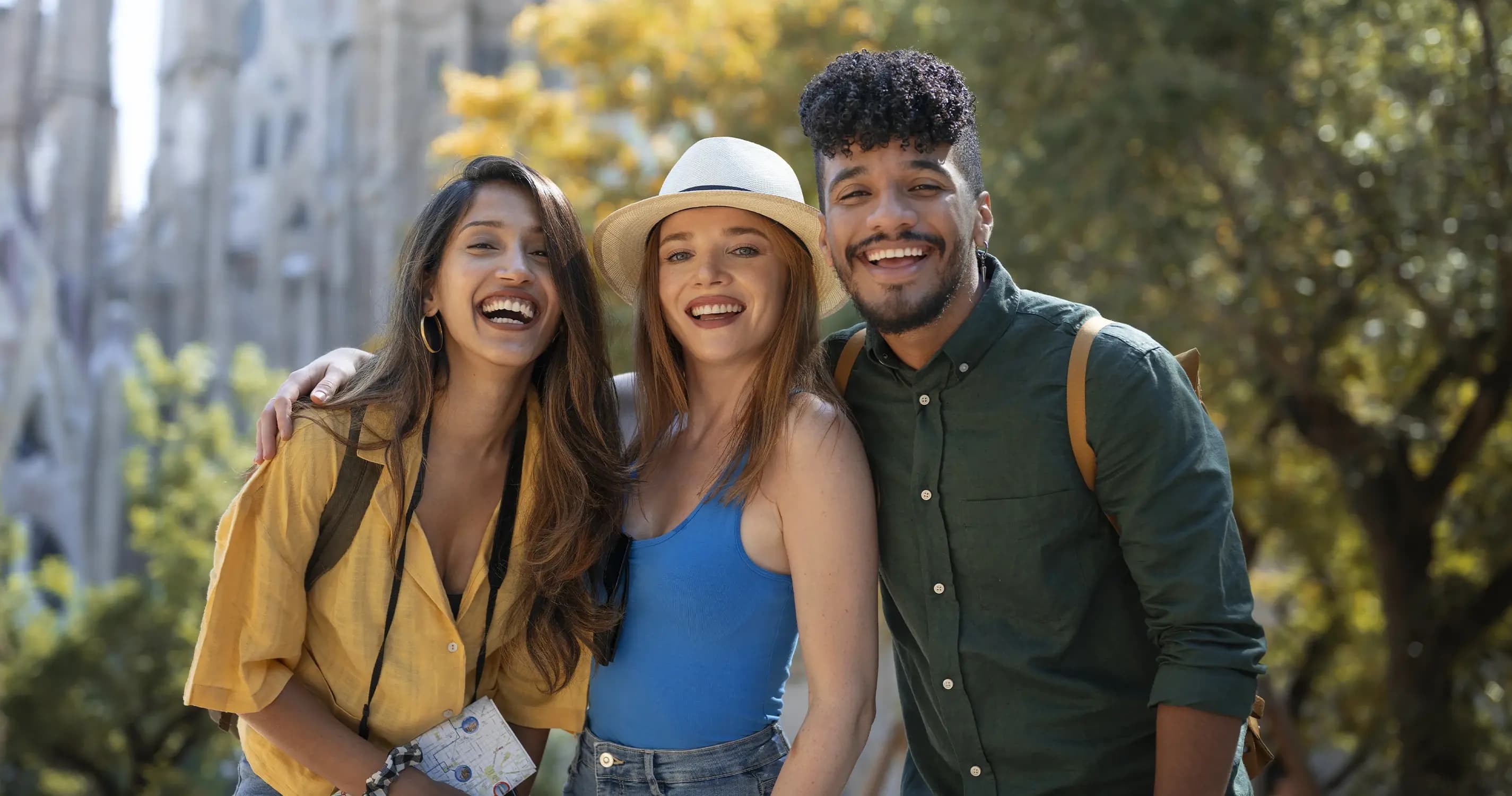 Sete lugares para viajar com amigos e curtir em grupo slide 1