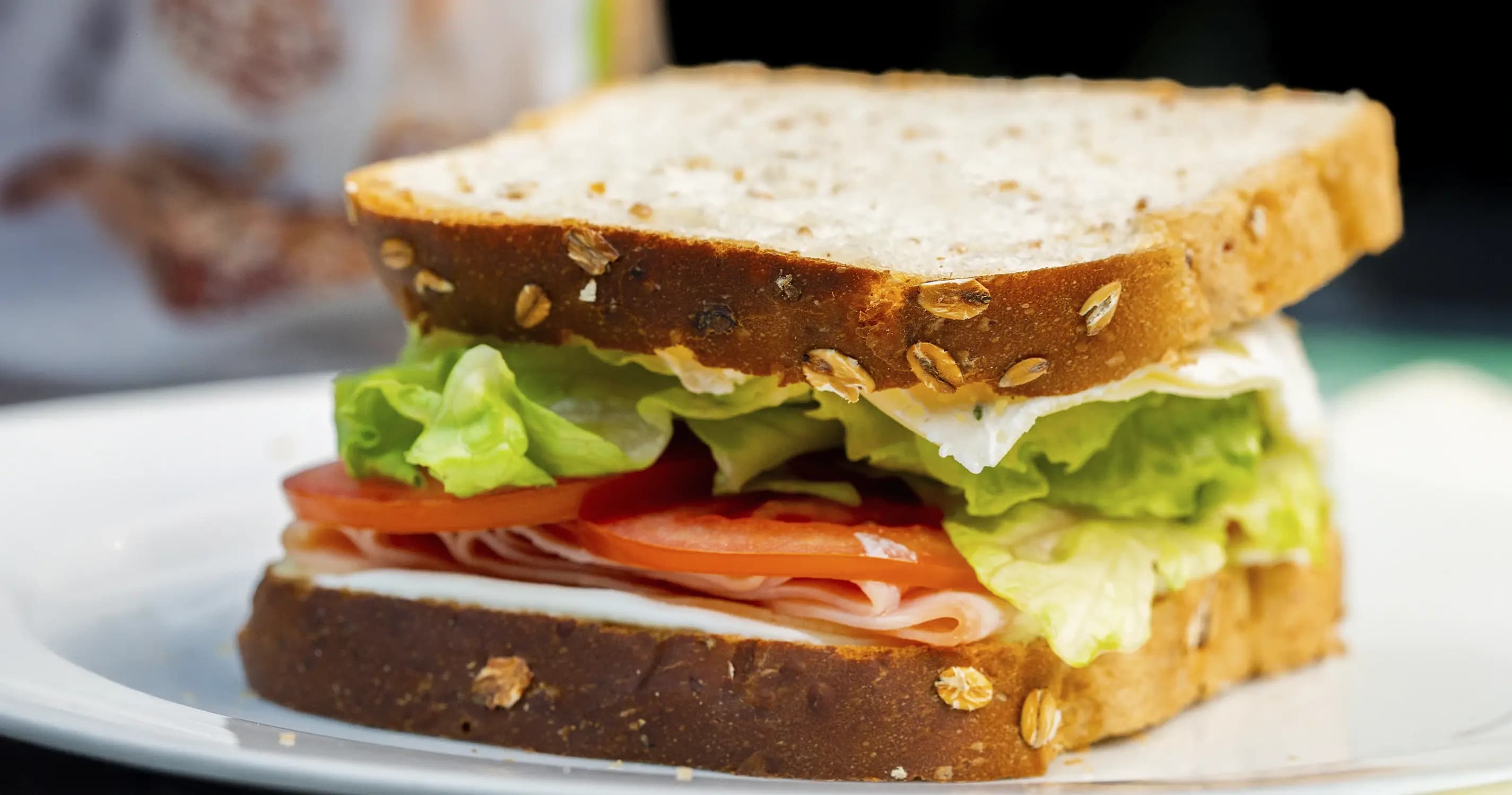 Lanches para viagem de ônibus: 7 receitas com produtos Seven Boys slide 1