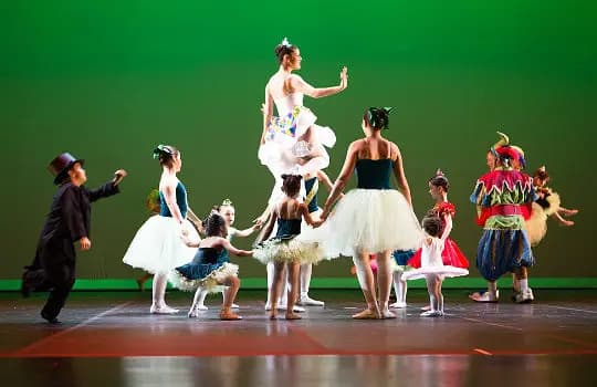 Conheça o trabalho feito pela Cia. Ballet de Cegos e se encante