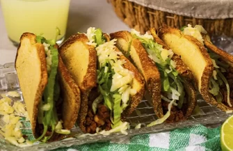 Confira sete brincadeiras para fazer com amigos em casa
